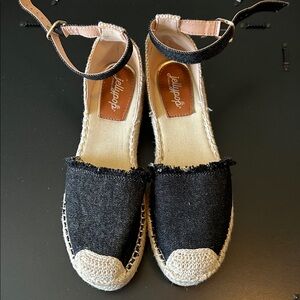 Jellypop Black and Cream Espadrille Flats